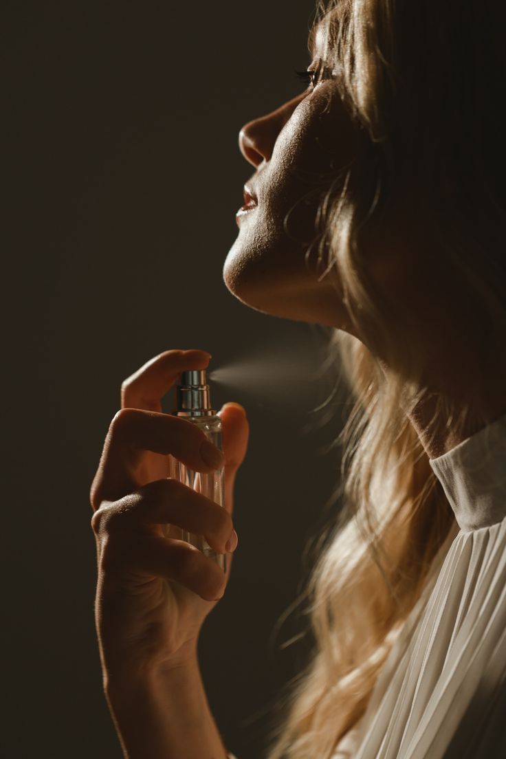 How to Apply Perfume Properly (So It Doesn’t Disappear or Attack)